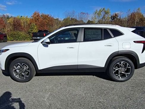 New 2026 Chevrolet Trax LT image 40