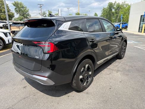 New 2026 Kia Sportage LX AWD/4WD image 8