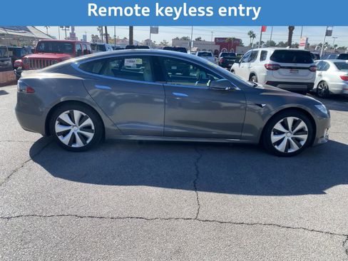 Used 2020 Tesla Model S Long Range Plus image 6