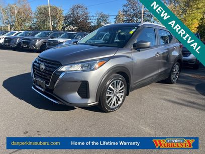 Used 2022 Nissan Kicks SV