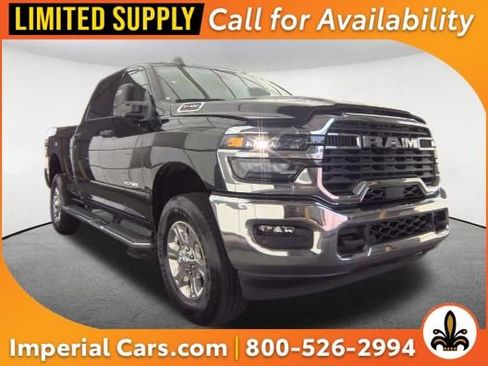Used 2026 RAM 2500 Big Horn AWD/4WD image 1