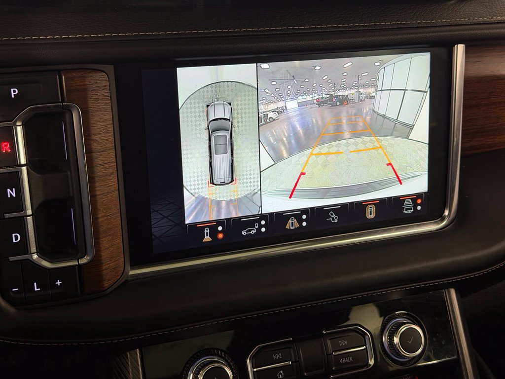 Used 2023 GMC Yukon Denali Ultimate AWD/4WD image 20