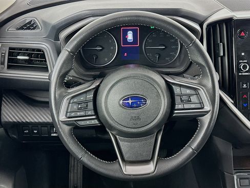 Used 2025 Subaru Ascent Premium image 18