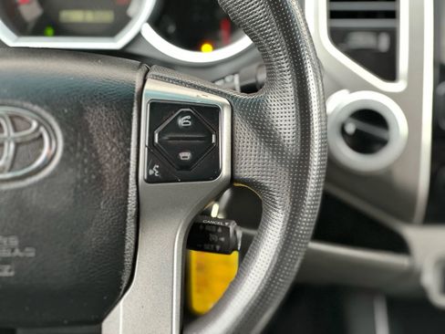 Used 2015 Toyota Tacoma Pickup 4D 5 ft w/ TRD Sport Package image 22