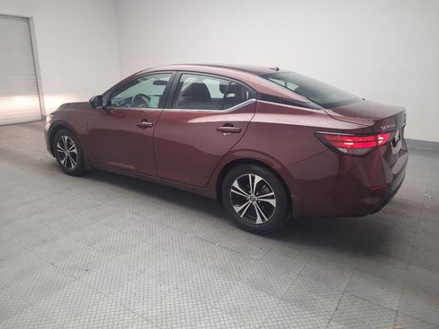 Used 2021 Nissan Sentra SV FWD image 3