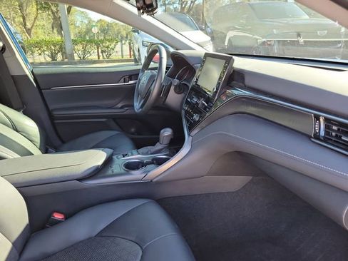 Used 2024 Toyota Camry XSE image 33