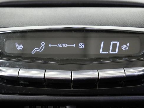 Used 2019 Cadillac XT5 Premium Luxury FWD image 26