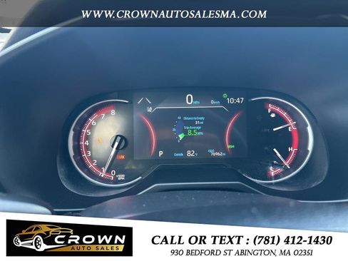 Used 2023 Toyota RAV4 XLE AWD/4WD image 9