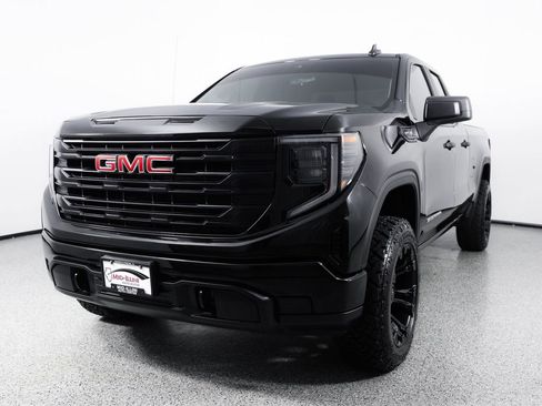 Used 2024 GMC Sierra 1500 Pro w/ Graphite Edition AWD/4WD image 3