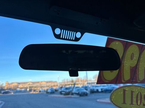 Used 2011 Jeep Wrangler Unlimited Sahara w/ Dual Top Group image 33