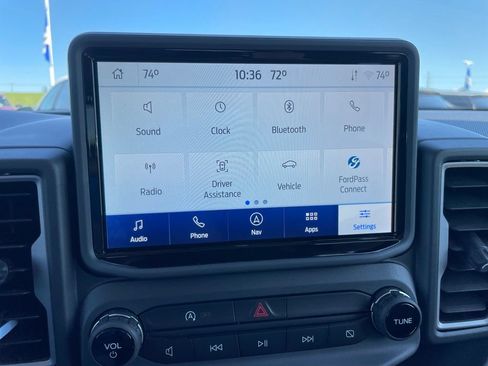 Used 2022 Ford Bronco Sport Outer Banks w/ Tech Package AWD/4WD image 18