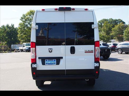 Used 2021 RAM ProMaster 2500 image 4