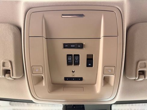 Used 2015 GMC Sierra 2500 Denali AWD/4WD image 46