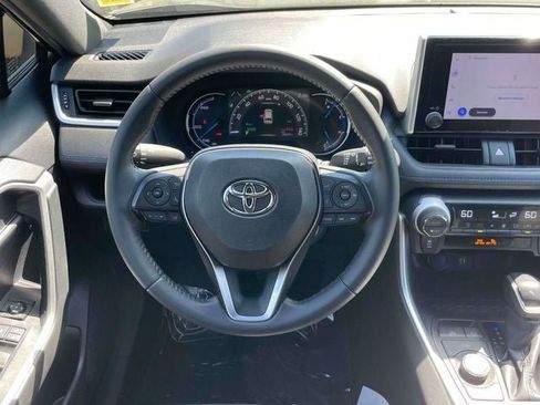 Certified 2023 Toyota RAV4 SE AWD/4WD image 16