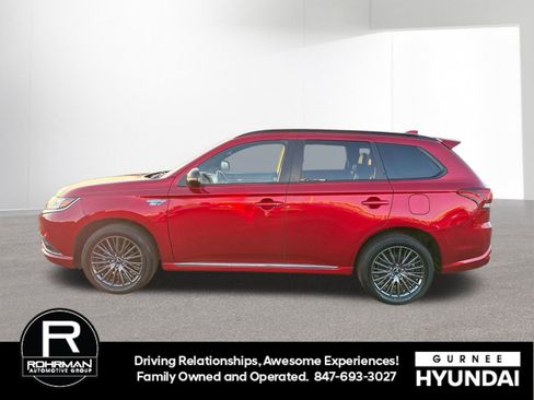 Used 2022 Mitsubishi Outlander LE image 5