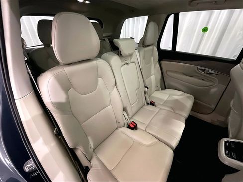 Used 2023 Volvo XC90 B6 Plus w/ Protection Package AWD/4WD image 16