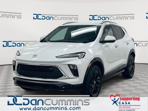 Used 2024 Buick Encore GX Sport Touring w/ Comfort Package image 1