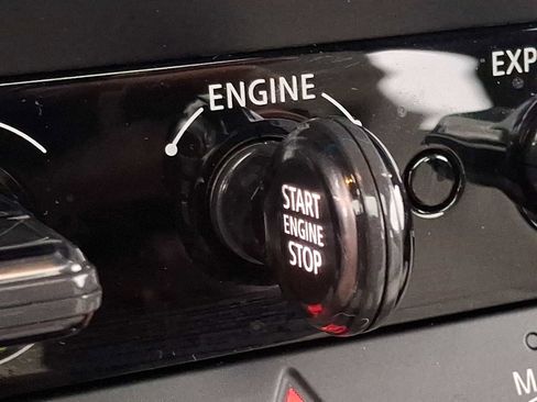 Used 2025 MINI Cooper S image 23