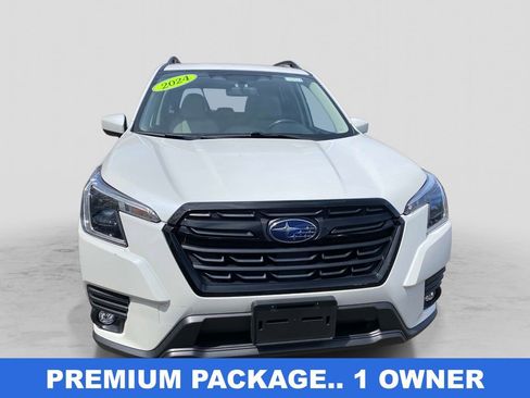 Certified 2024 Subaru Forester Premium AWD/4WD image 11