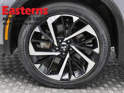 Used 2023 Mitsubishi Outlander SE AWD/4WD image 97