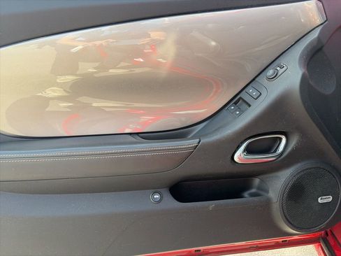 Used 2014 Chevrolet Camaro SS w/ SS Performance Package image 9