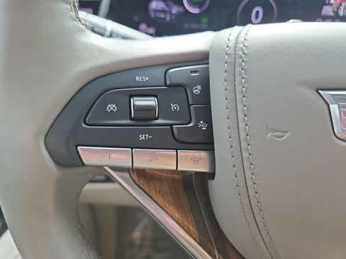 Used 2021 Cadillac Escalade Premium Luxury Platinum AWD/4WD image 25