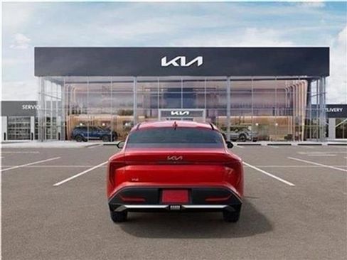 New 2025 Kia K4 LXS image 37