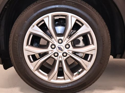 Certified 2023 Ford Explorer XLT w/ Equipment Group 202A AWD/4WD image 45