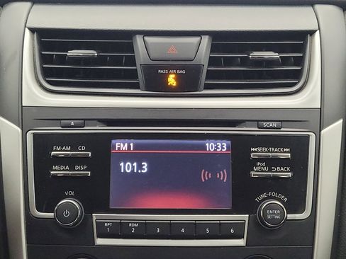 Used 2017 Nissan Altima 2.5 SR w/ Interior Lighting Package FWD image 25