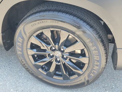 Certified 2025 MAZDA CX-50 AWD 2.5 S w/ Premium Package image 28