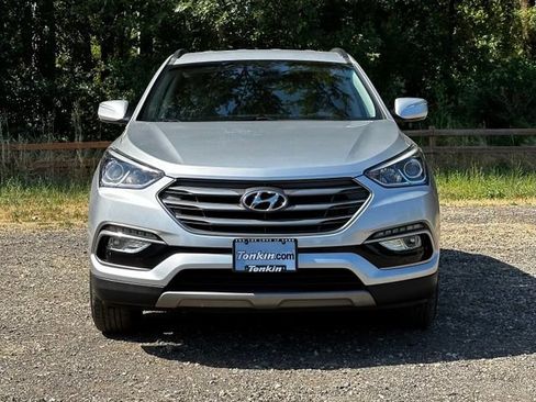 Used 2018 Hyundai Santa Fe Sport w/ 2.4L Value Package 02 AWD/4WD image 3