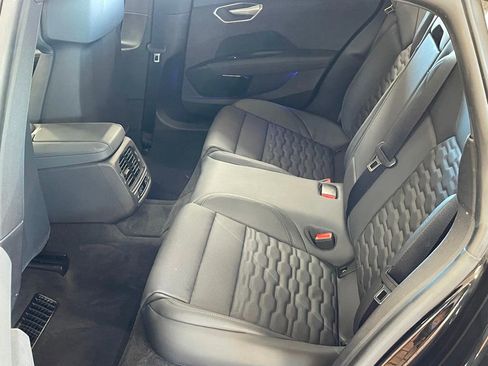 Used 2022 Audi e-tron GT Prestige w/ Prestige Package image 24