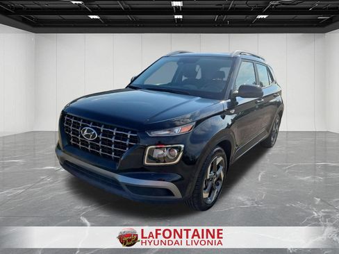 Certified 2023 Hyundai Venue SEL FWD image 1