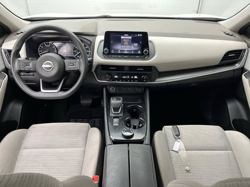 Used 2023 Nissan Rogue SV AWD/4WD image 4