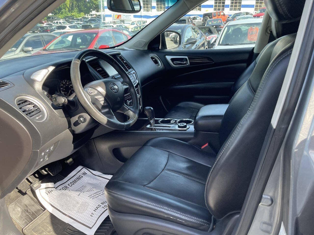 Used 2015 Nissan Pathfinder 4WD image 9