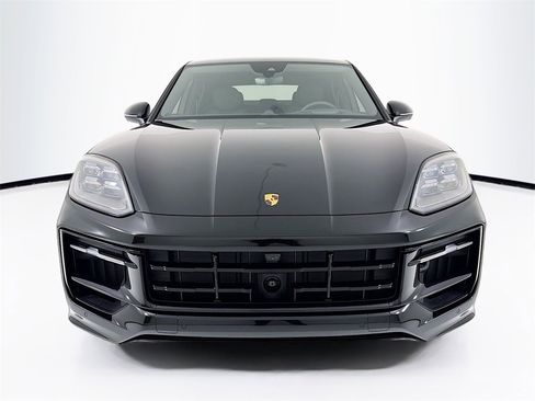 New 2026 Porsche Cayenne image 6