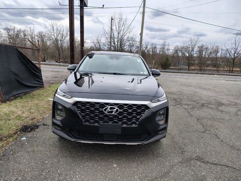Used 2020 Hyundai Santa Fe SEL image 3