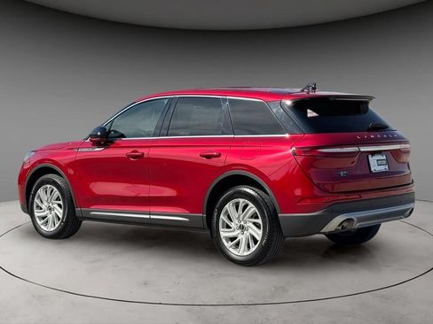 Certified 2023 Lincoln Corsair FWD image 7