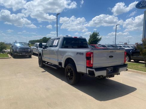 Used 2025 Ford F250 Lariat w/ Lariat Ultimate Package AWD/4WD image 3