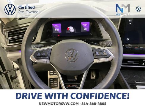 Certified 2024 Volkswagen Atlas Peak Edition SE image 12