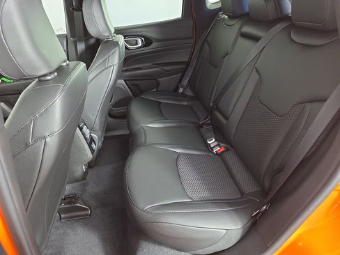 New 2026 Jeep Compass Latitude image 34