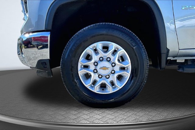 Used 2026 Chevrolet Silverado 2500 LTZ AWD/4WD image 31