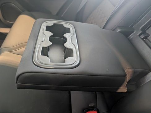 Used 2026 Volvo XC60 B5 Core w/ Climate Package image 25