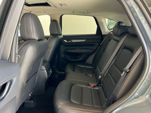 Used 2025 MAZDA CX-5 Carbon Edition image 17