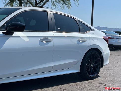 Used 2026 Honda Civic Sport image 9