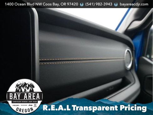 New 2025 Jeep Gladiator Sport image 19