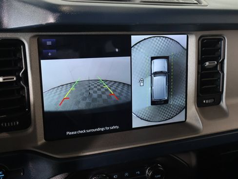 Used 2024 Ford Bronco Outer Banks AWD/4WD image 6