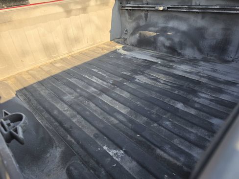 Used 2021 RAM 1500 Laramie AWD/4WD image 12