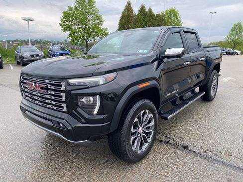 Used 2023 GMC Canyon Denali AWD/4WD image 7