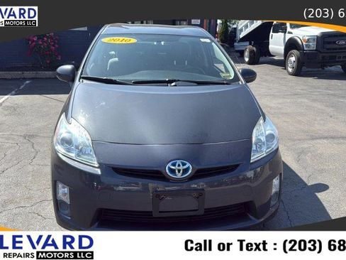Used 2010 Toyota Prius Five FWD image 2